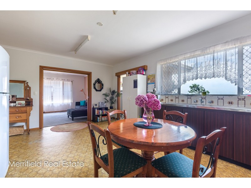 106A Burt Street, Mount Clarence WA 6330