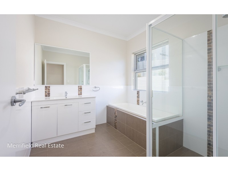 8 McWhae Drive, Spencer Park WA 6330