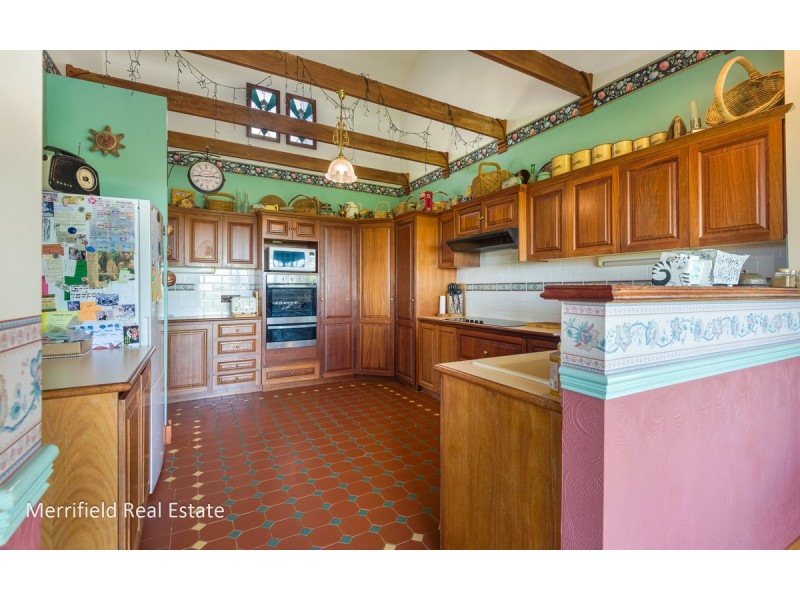 77 McBride Road, Goode Beach WA 6330