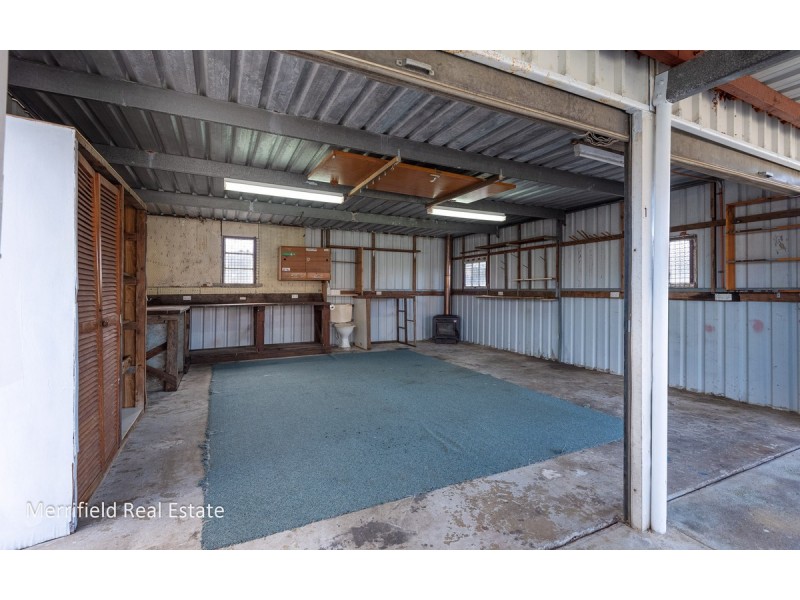 13 Whidby Street, Orana WA 6330