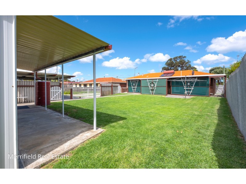 13 Whidby Street, Orana WA 6330