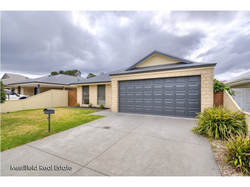 16 McNeal Loop, Mckail WA 6330