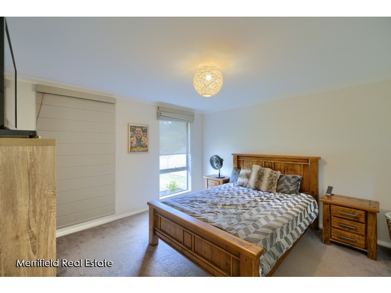 16 McNeal Loop, Mckail WA 6330