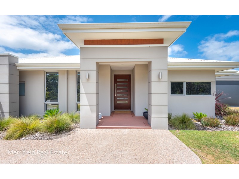 18 Bagnall Parkway, Lange WA 6330