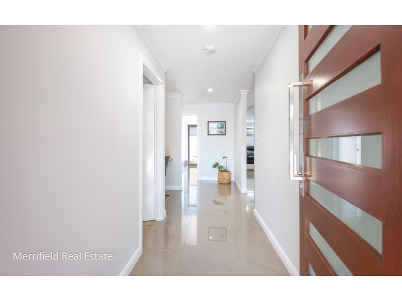 18 Bagnall Parkway, Lange WA 6330