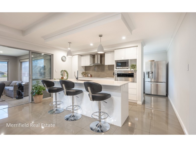 18 Bagnall Parkway, Lange WA 6330