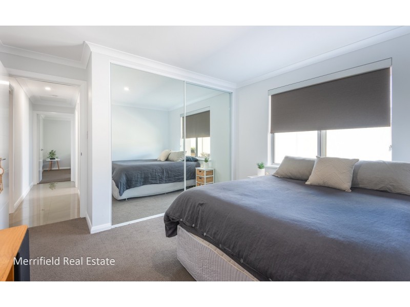 18 Bagnall Parkway, Lange WA 6330