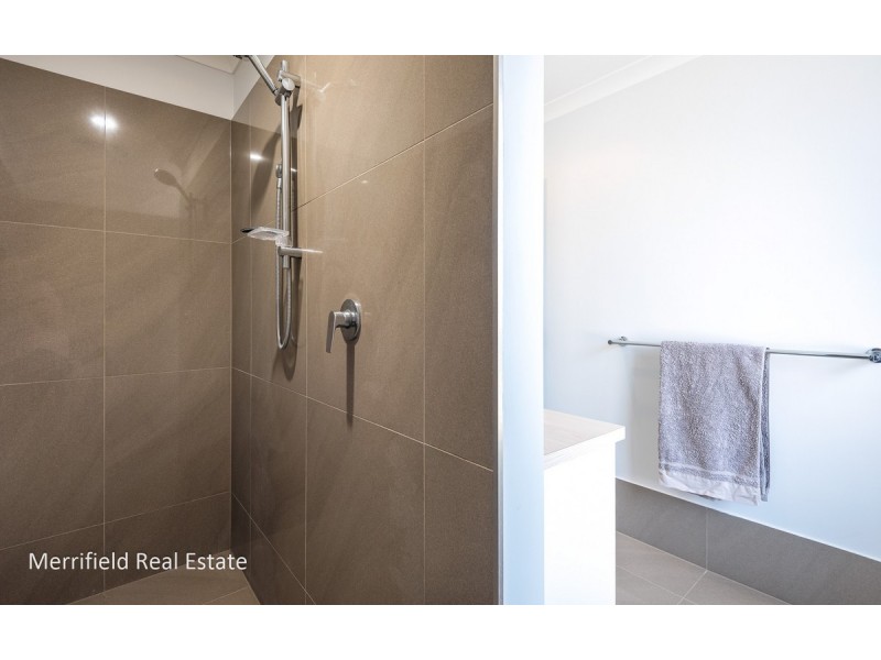 18 Bagnall Parkway, Lange WA 6330