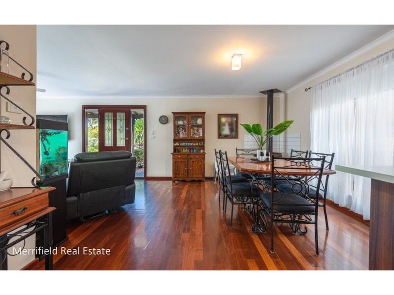 30B Katoomba Street, Orana WA 6330