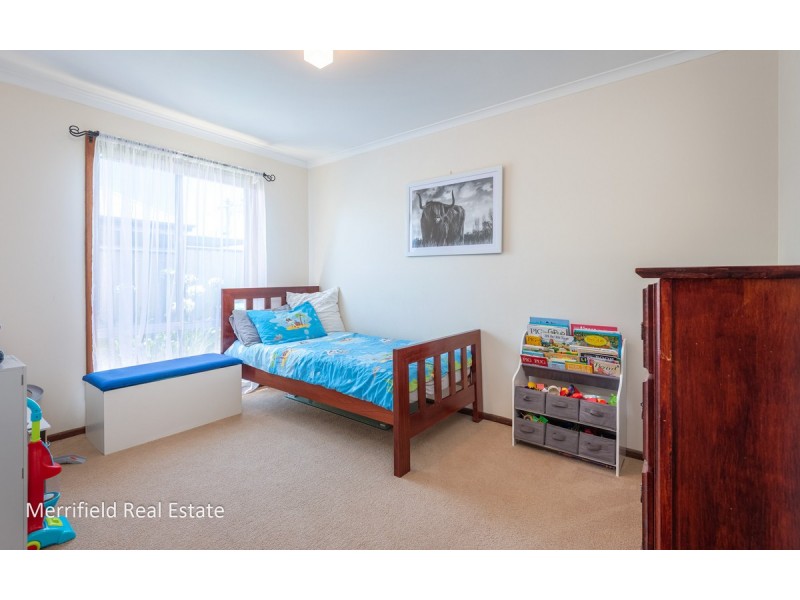30B Katoomba Street, Orana WA 6330