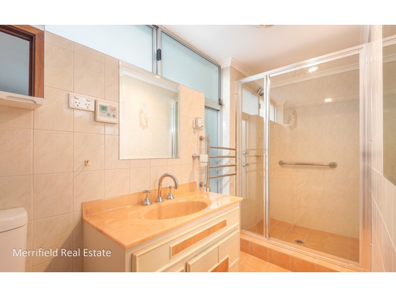 39 Allwood Parade, Bayonet Head WA 6330