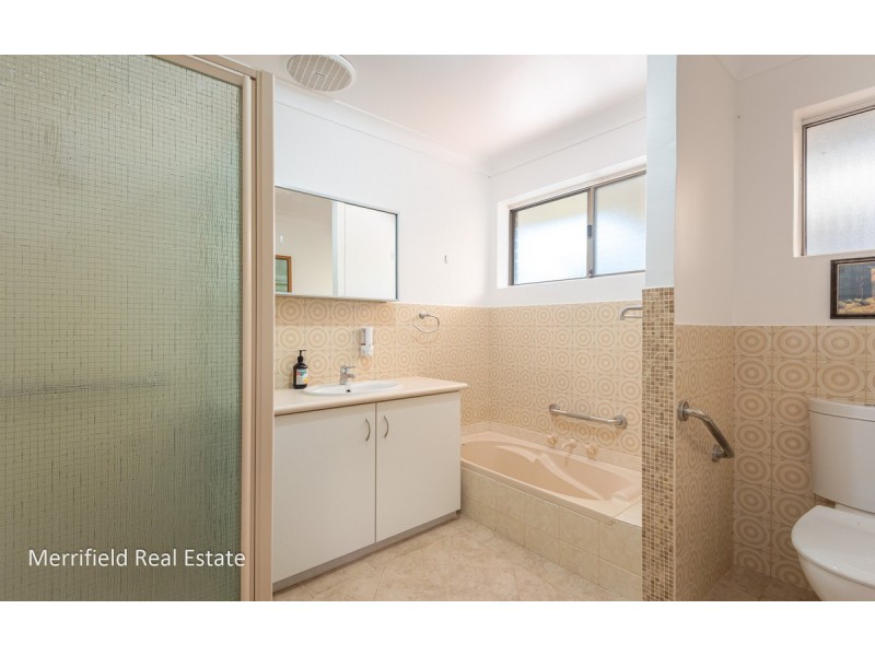 39 Allwood Parade, Bayonet Head WA 6330