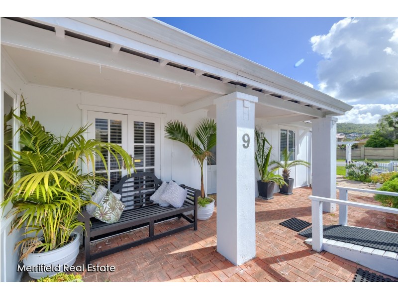 9 Middleton Road, Middleton Beach WA 6330