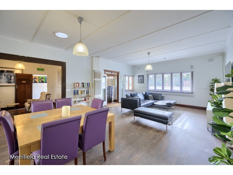 9 Middleton Road, Middleton Beach WA 6330