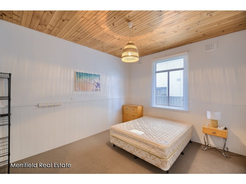 9 Middleton Road, Middleton Beach WA 6330