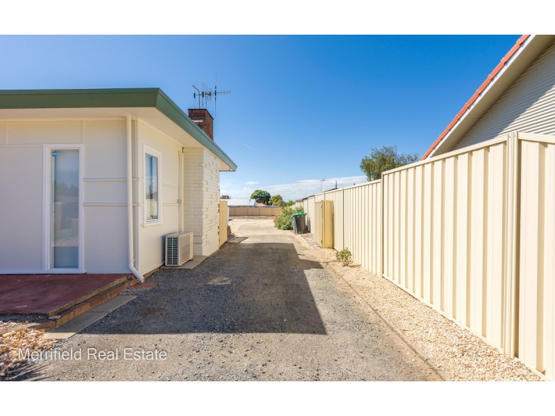 100 South Coast Highway, Orana WA 6330