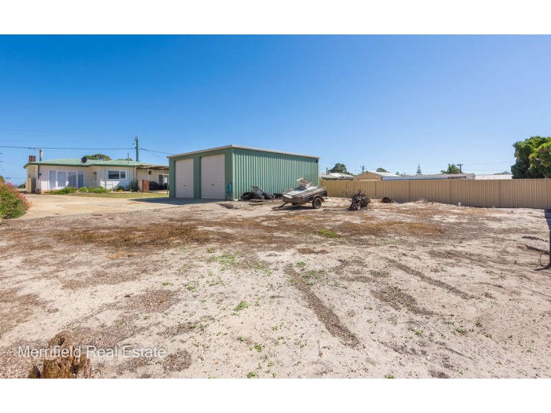 100 South Coast Highway, Orana WA 6330