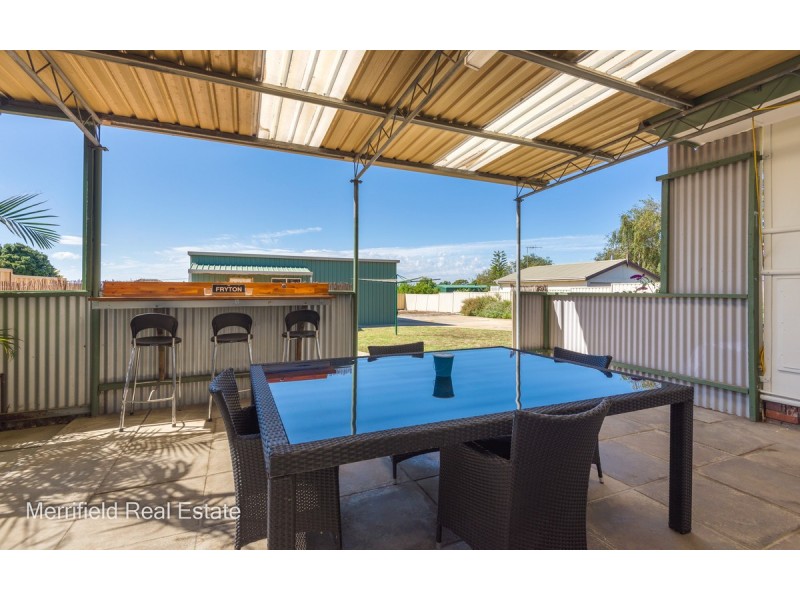 100 South Coast Highway, Orana WA 6330