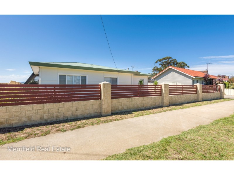 100 South Coast Highway, Orana WA 6330