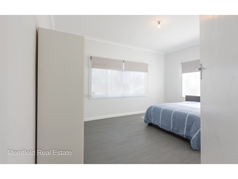 100 South Coast Highway, Orana WA 6330