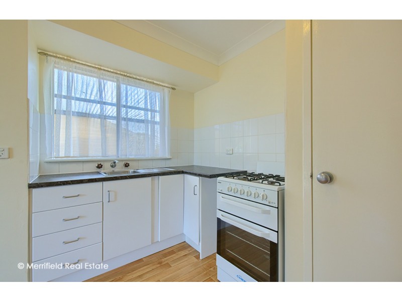 8 Andrews Street, Spencer Park WA 6330