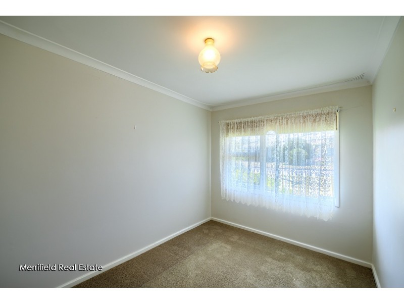 13 Geake Street, Spencer Park WA 6330