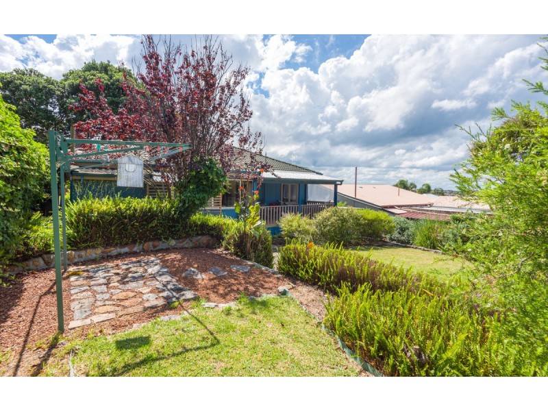 10 Halifax Street, Mount Melville WA 6330