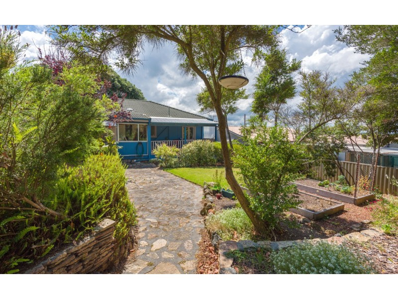 10 Halifax Street, Mount Melville WA 6330