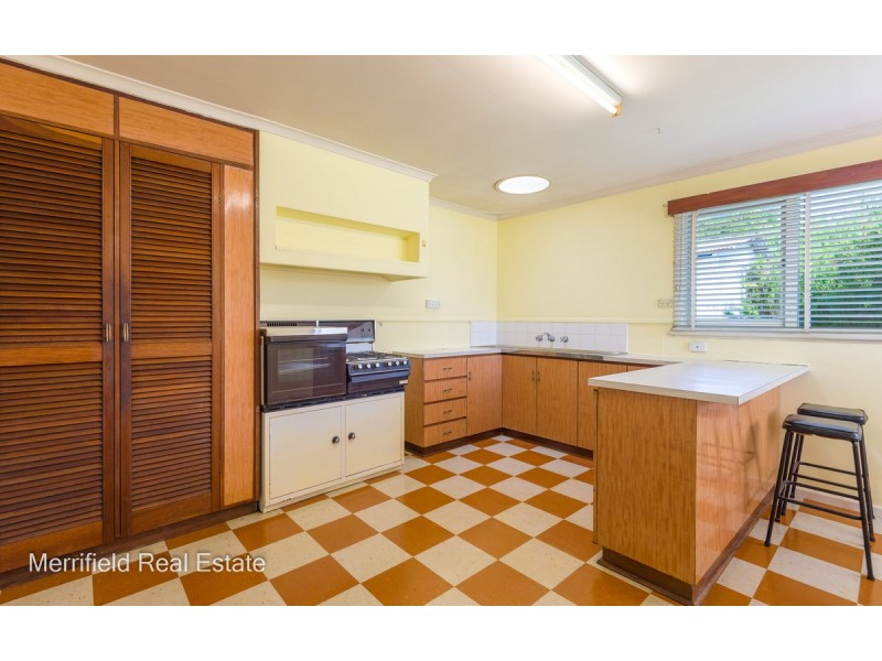 5 Regent Street, Gledhow WA 6330