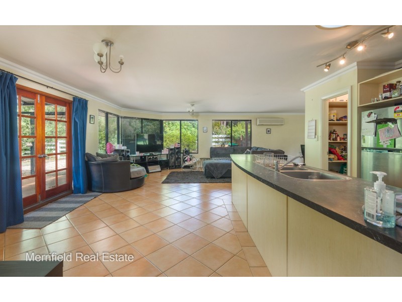 202 Lower King Road, Bayonet Head WA 6330