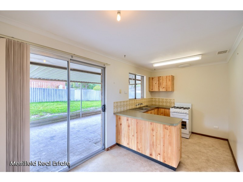 16 Sherwood Drive, Mckail WA 6330