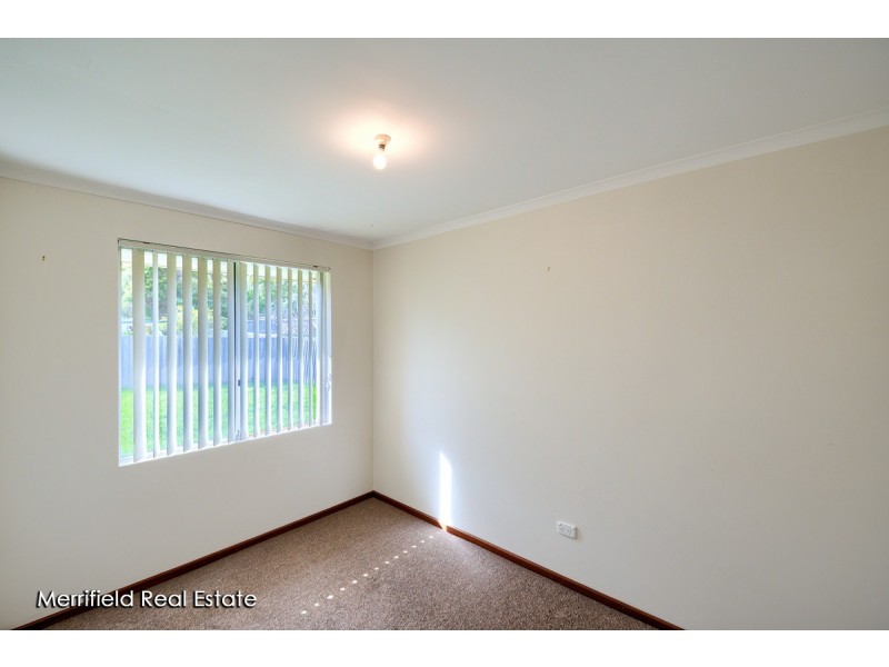 16 Sherwood Drive, Mckail WA 6330