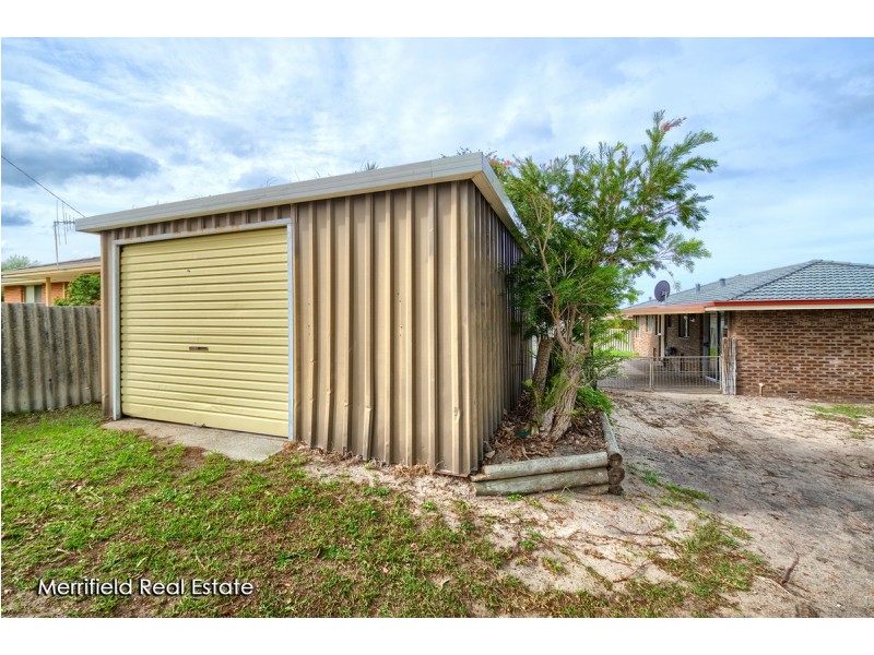 16 Sherwood Drive, Mckail WA 6330