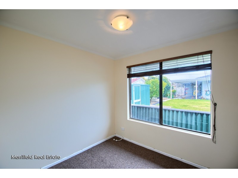 42 Ardross Crescent, Collingwood Park WA 6330