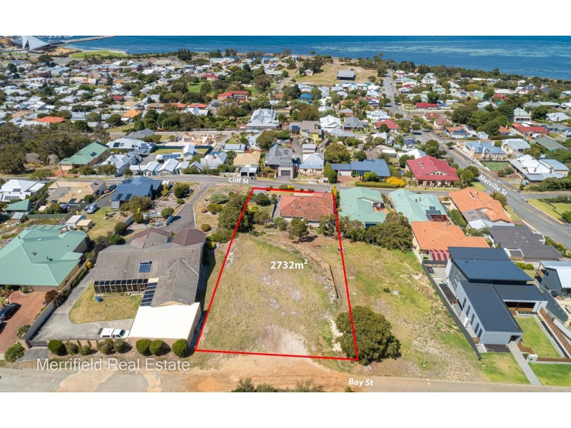 18 Cliff Street, Albany WA 6330