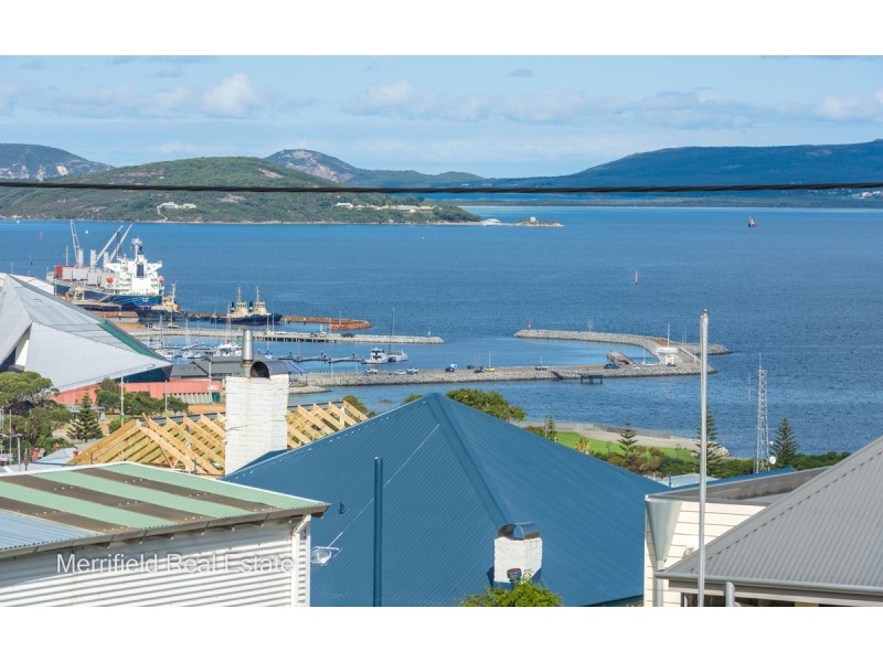 18 Cliff Street, Albany WA 6330