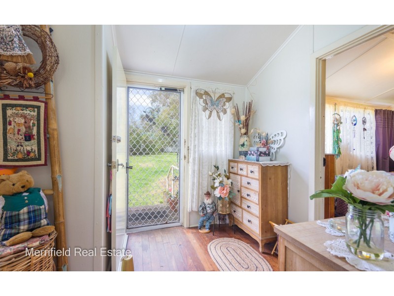 38 Townsend Street, Lockyer WA 6330