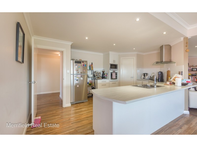 15 Berliner Street, Bayonet Head WA 6330