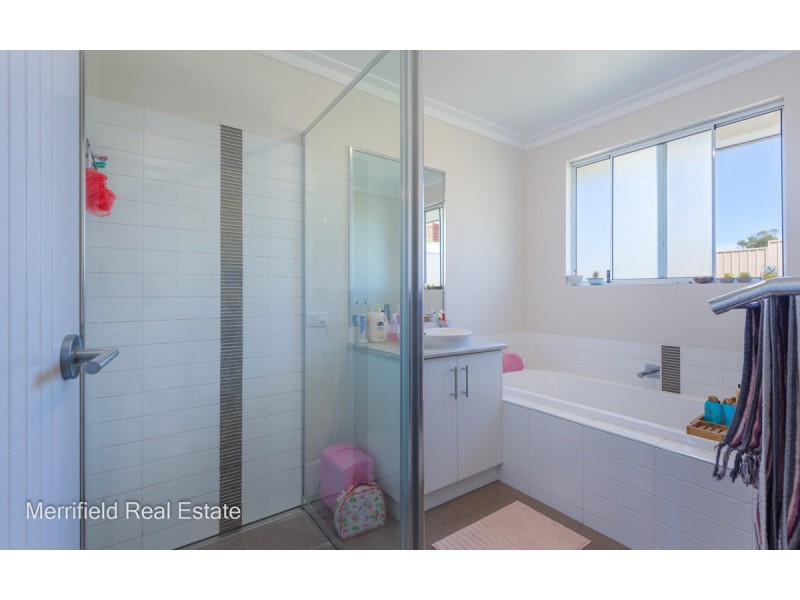 15 Berliner Street, Bayonet Head WA 6330