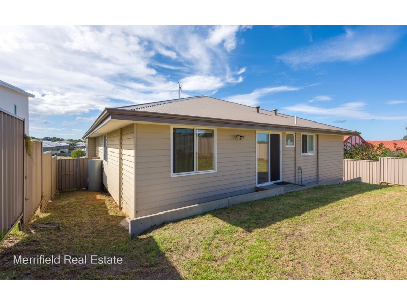 15 Berliner Street, Bayonet Head WA 6330
