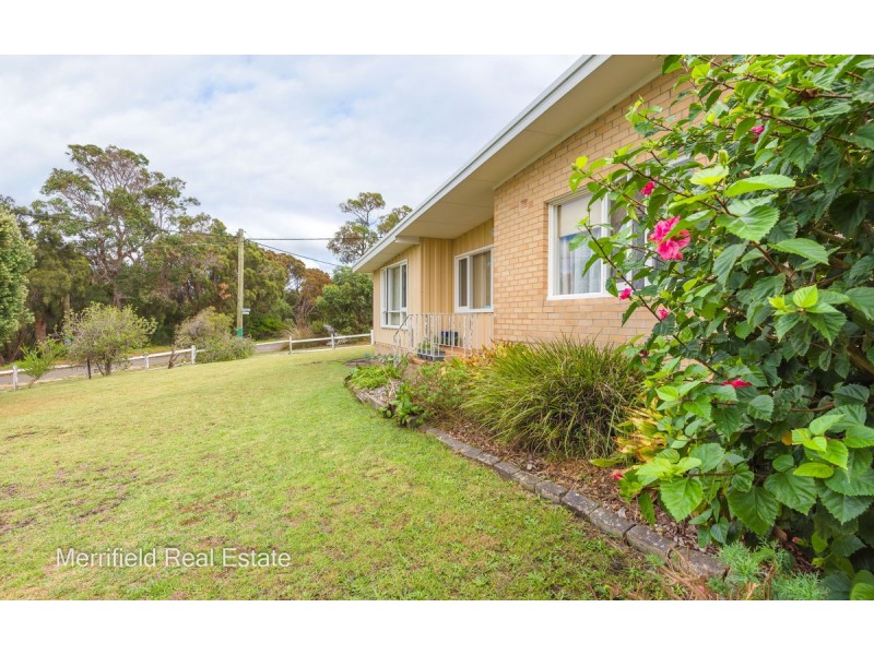 2 Poole Street, Spencer Park WA 6330