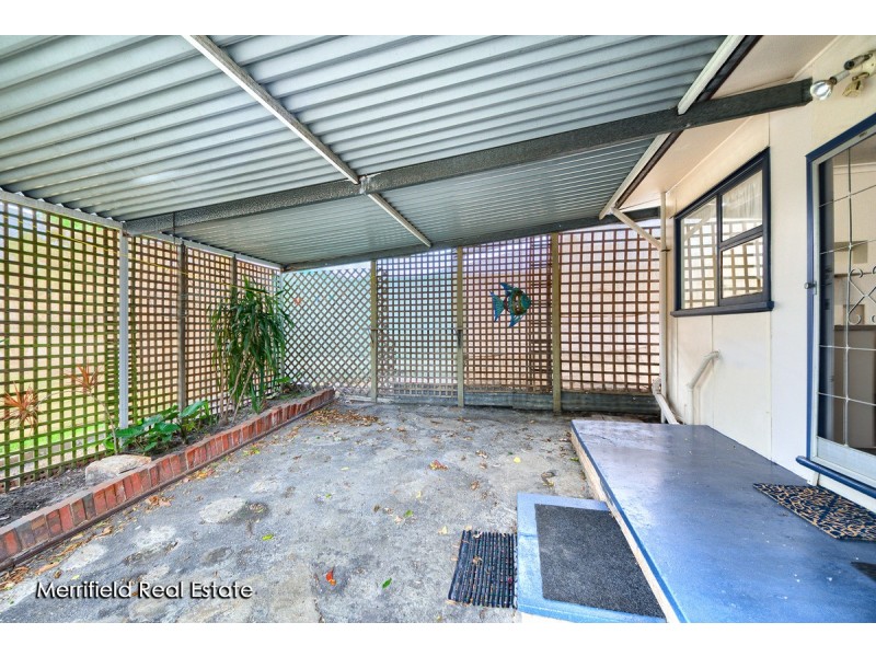 93 Chester Pass Road, Orana WA 6330