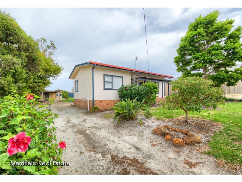 93 Chester Pass Road, Orana WA 6330