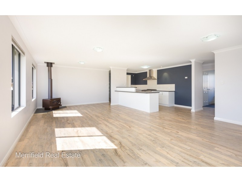 14 Satellite Close, Mckail WA 6330