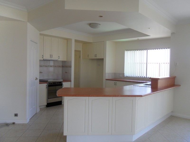 13 Stokes Terrace, Spencer Park WA 6330