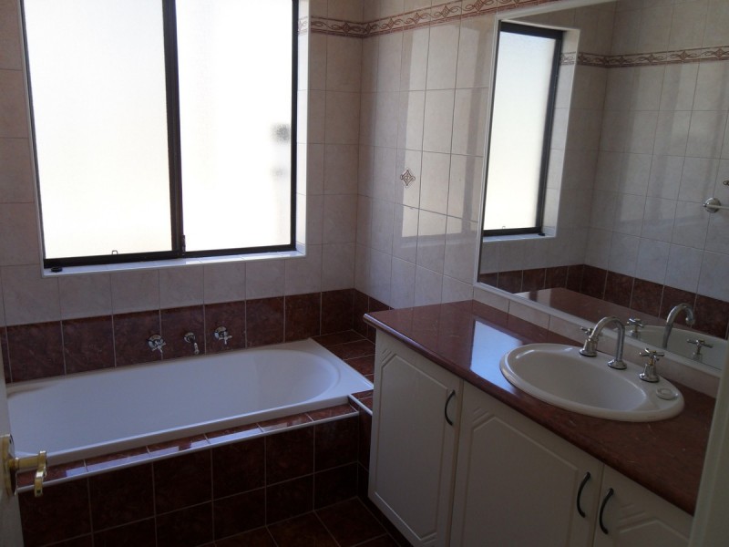 13 Stokes Terrace, Spencer Park WA 6330