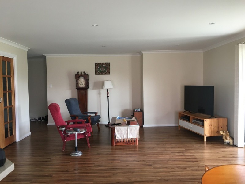 8 Notley Street, Yakamia WA 6330