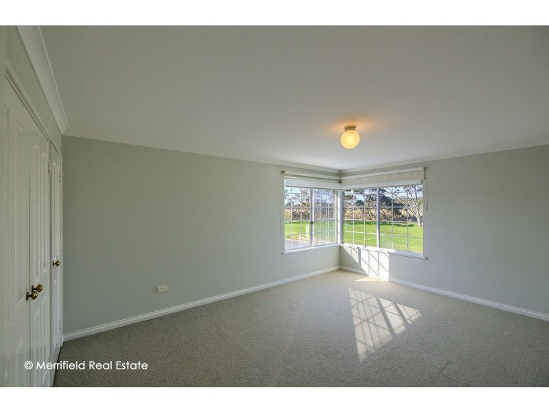 17 Lake Seppings Drive, Middleton Beach WA 6330