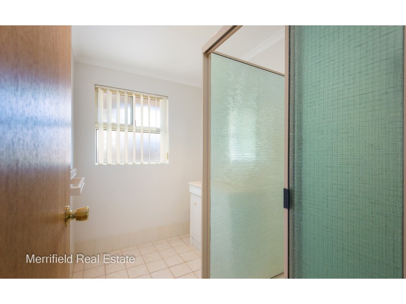 4/45 Premier Circle, Spencer Park WA 6330