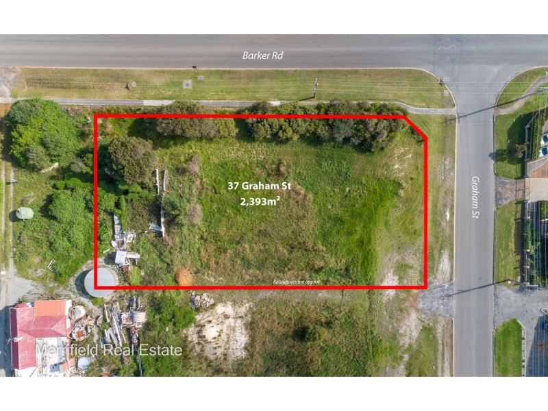 Corner Barker Road & Graham Street, Centennial Park WA 6330